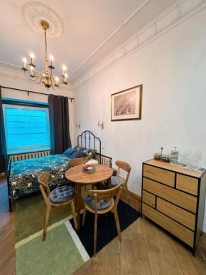 Cozy 33m2 2-room Studio Apartment in City Center